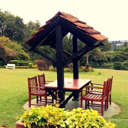 Outspan Hotel 尼耶利 外观 照片