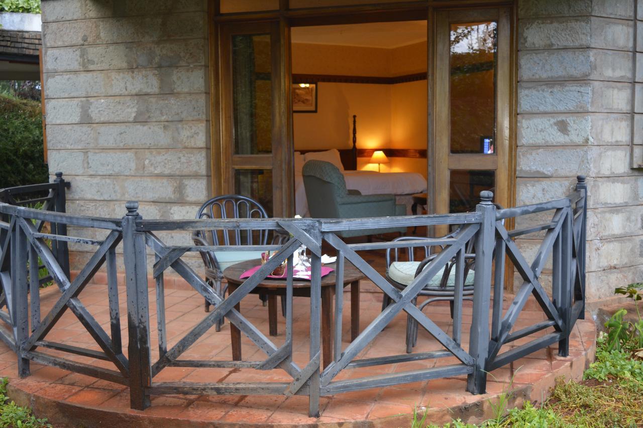 Outspan Hotel 尼耶利 外观 照片